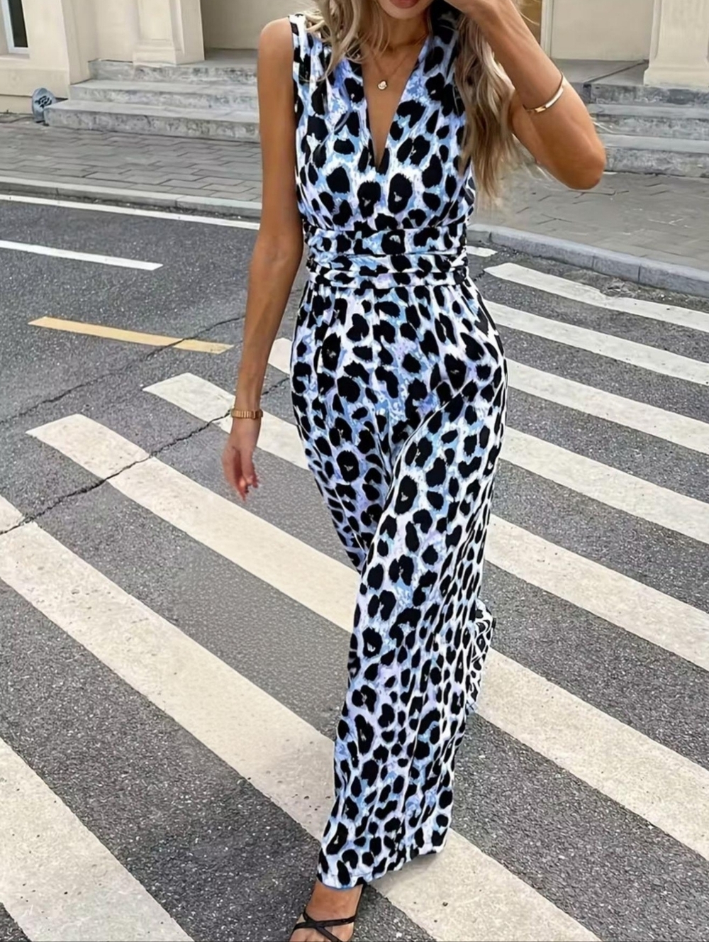 Sleeveless V-Neck Leopard Print Jumpsuit - Black & Light Blue